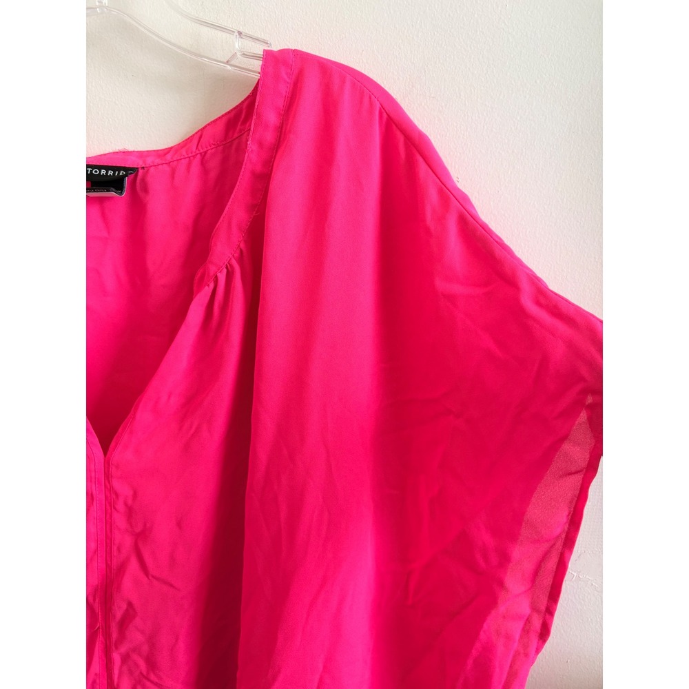 Torrid Neon Pink Georgette Split V-Neck Flowy Dolman Sleeve Blouse Top Size 5X - Picture 4 of 5